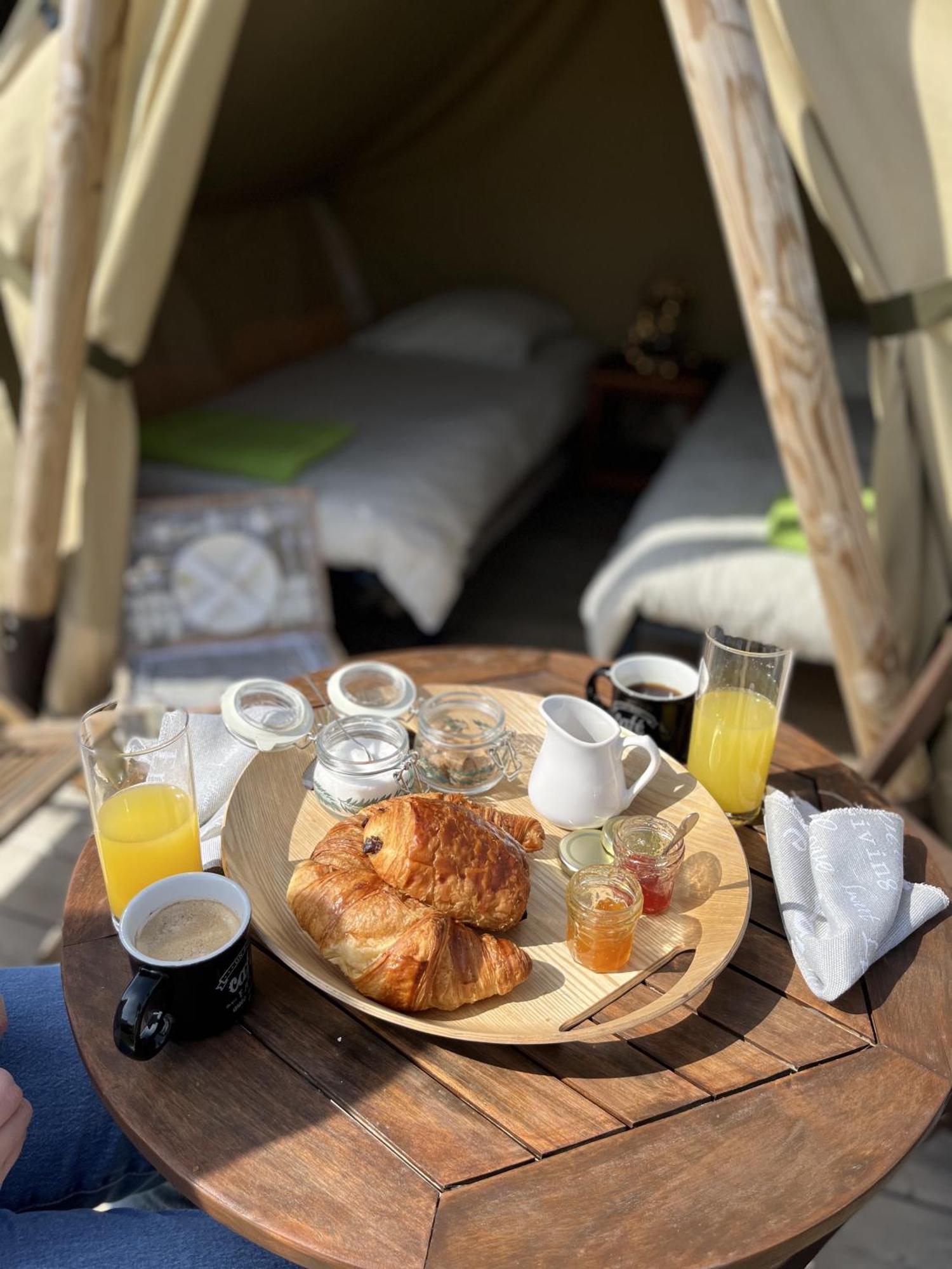 Camping Les Vosges Du Nord Oberbronn Extérieur photo