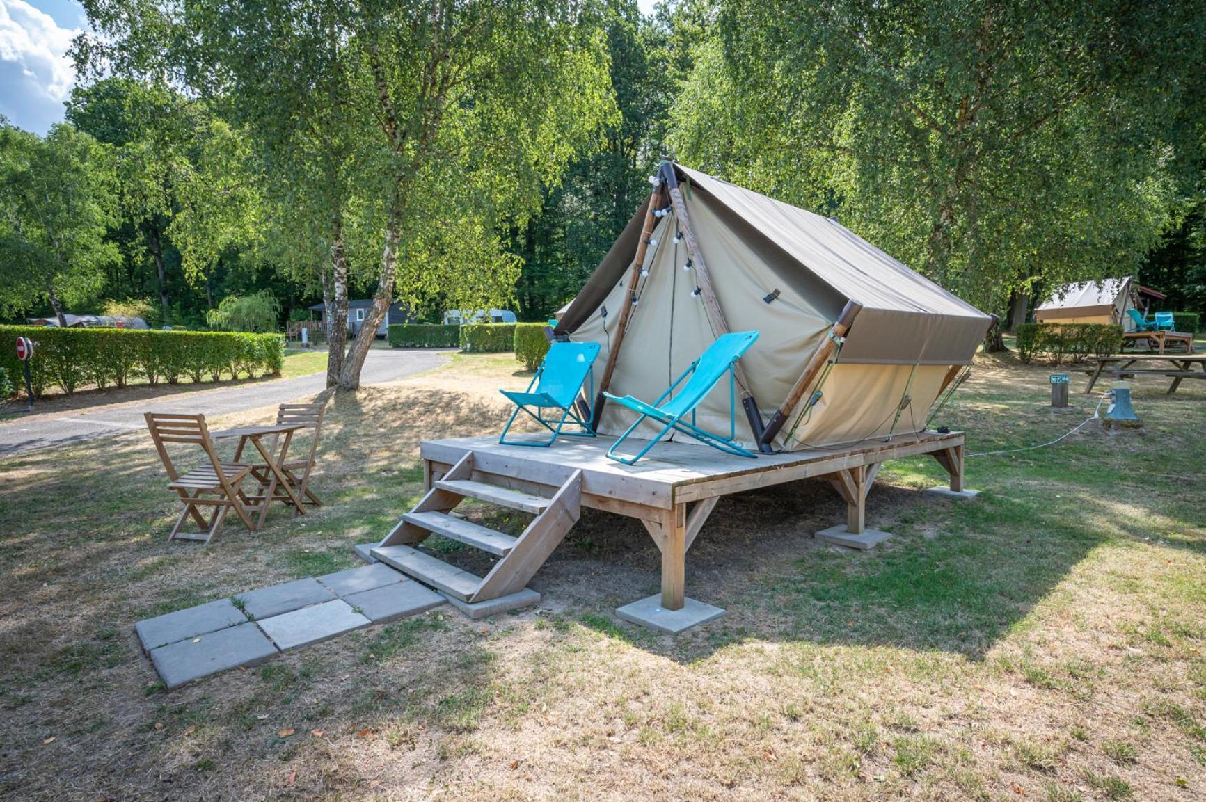 Camping Les Vosges Du Nord Oberbronn Chambre photo