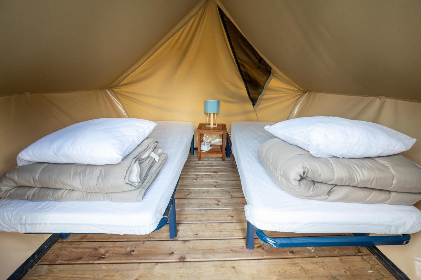 Camping Les Vosges Du Nord Oberbronn Chambre photo