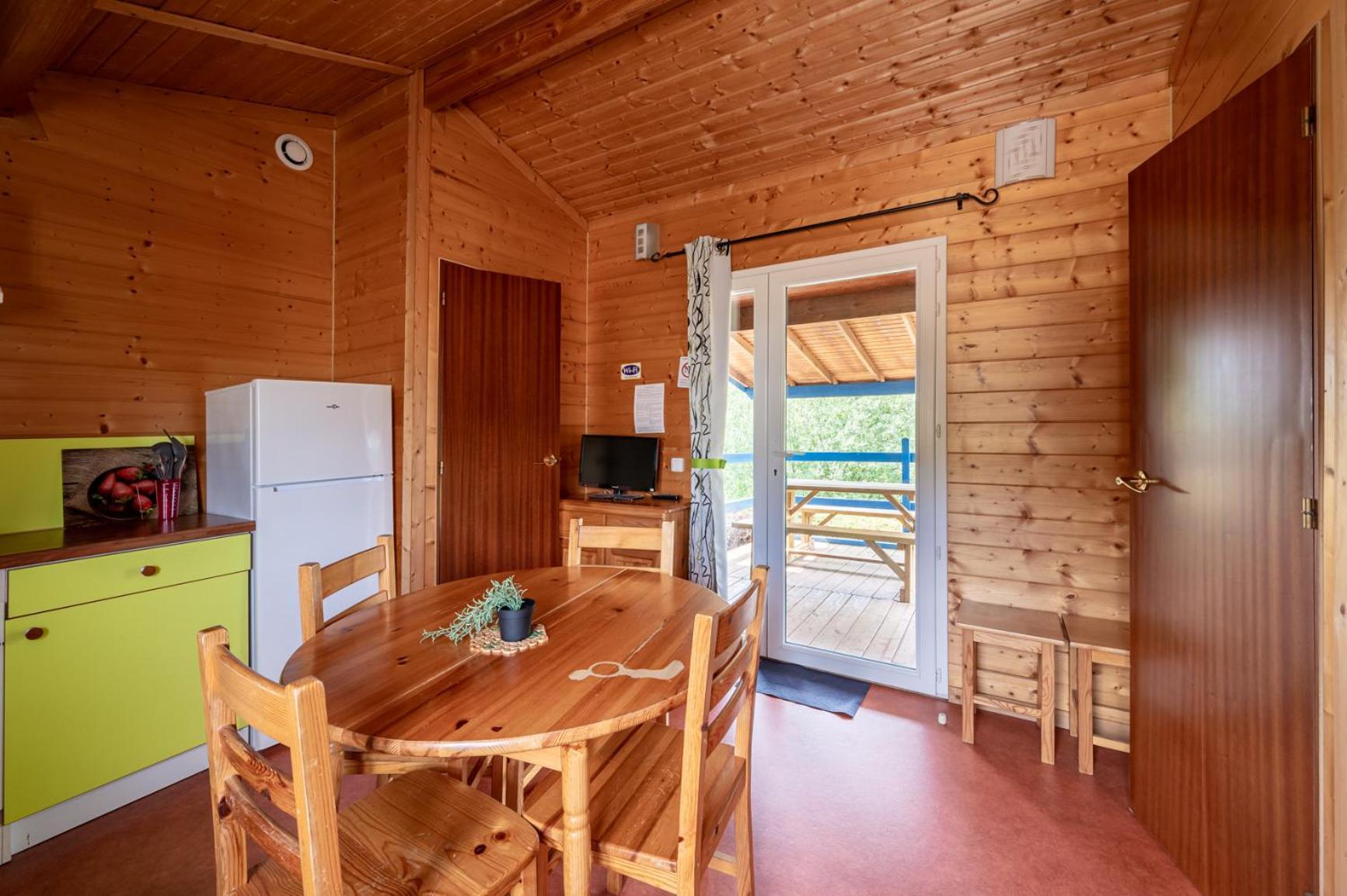 Camping Les Vosges Du Nord Oberbronn Chambre photo