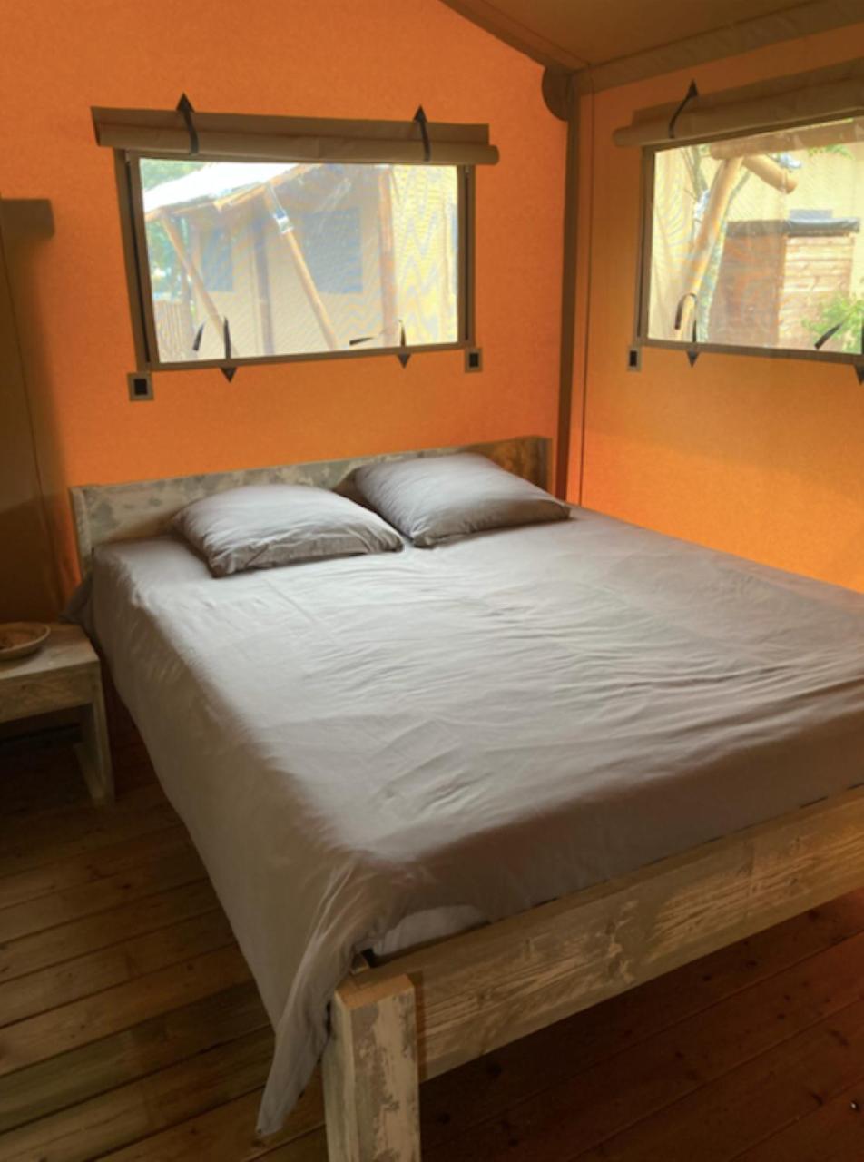 Camping Les Vosges Du Nord Oberbronn Chambre photo